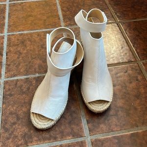 Splendid Peep Toe Wedge Shoes